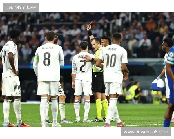 维尼修斯点球双响领跑射手榜，巴西边锋成皇马进攻核心